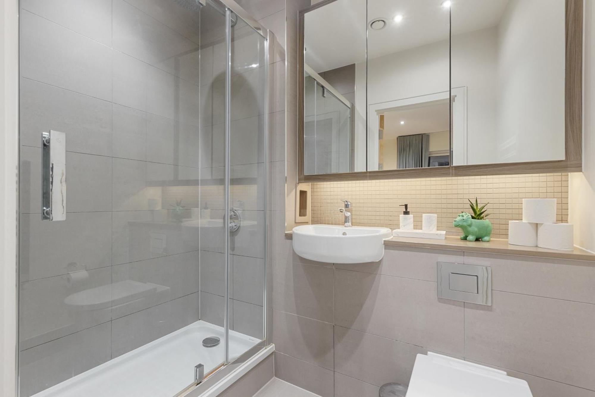 Appartamento Classy Riverside Flat In Canary Wharf Londra